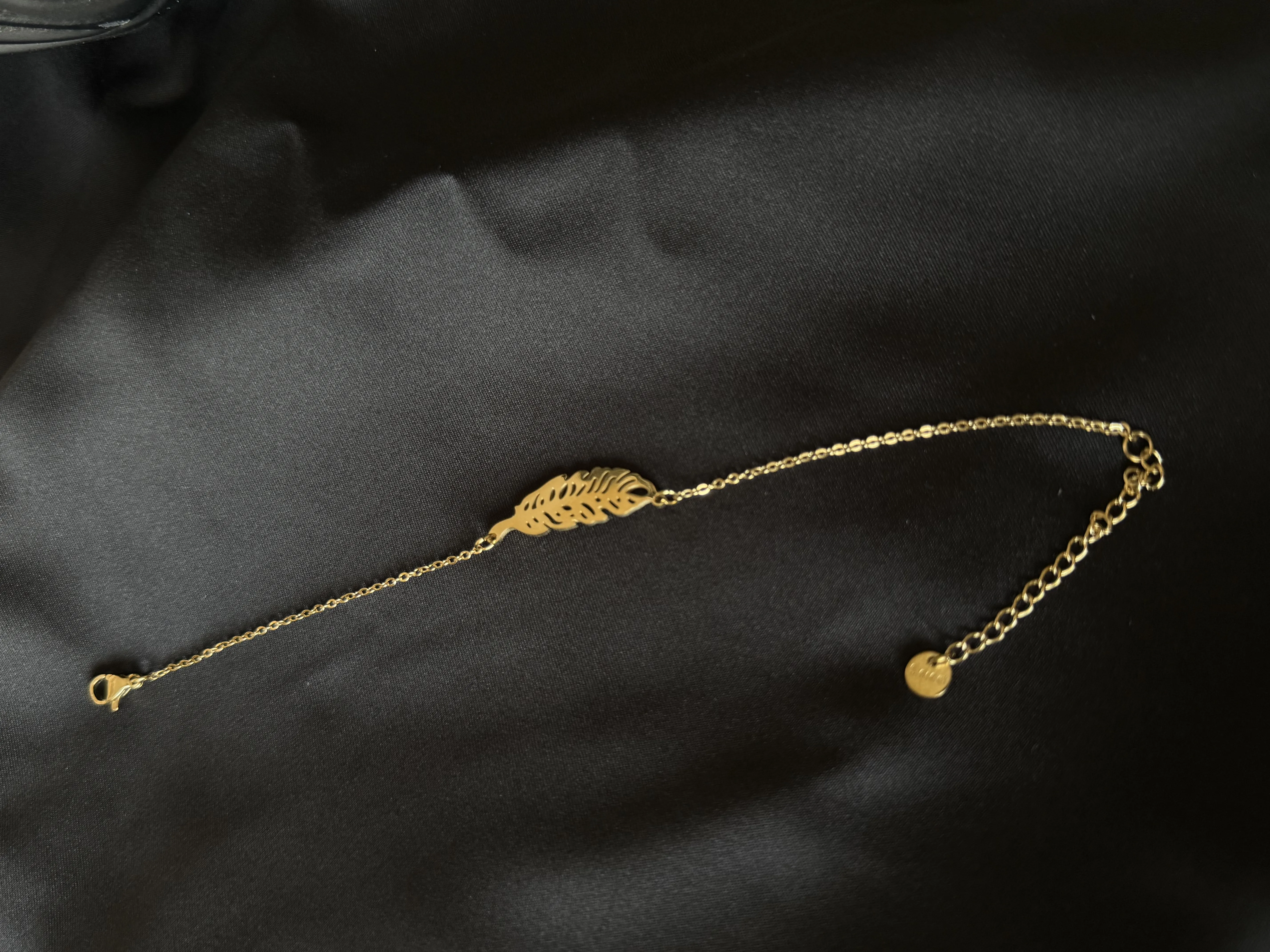 Kuş Tüyü Gold Çelik Bileklik 